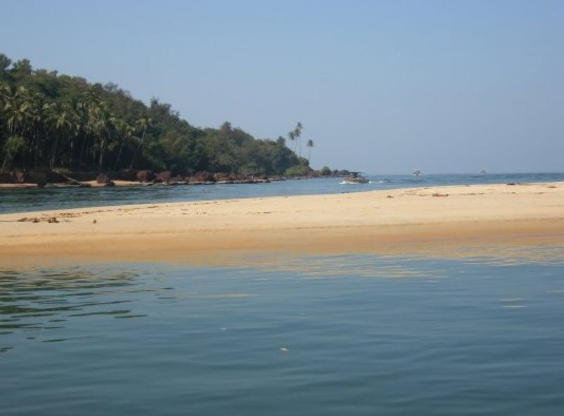 Mobor Beach, Goa, India